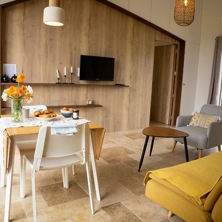 Spa Nordique Avec Vue Sur La Campagne Saint-Paul-Lizonne 외부 사진
